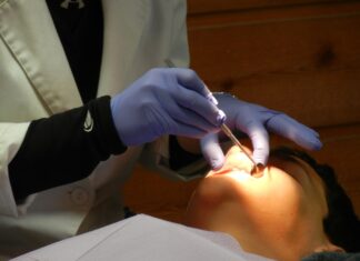 Zalety profesjonalnych lekarzy ortodontów ortodonta