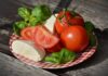 Czy ser mozzarella zawiera gluten? Czy ser mozzarella zawiera gluten?