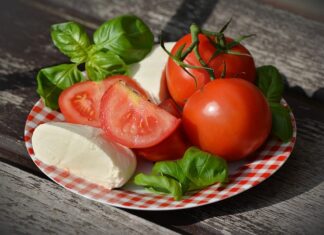 Czy ser mozzarella zawiera gluten? Czy ser mozzarella zawiera gluten?
