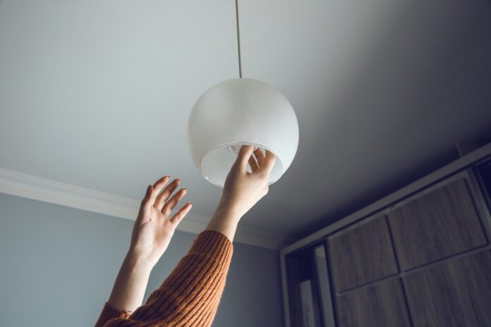 Lampy kule wiszące, żyrandole, ścienne