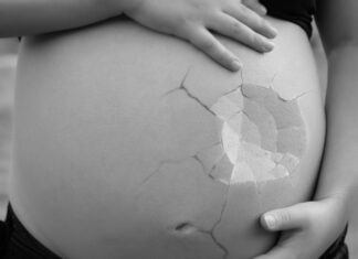 W którym tygodniu ciąży istnieje największe ryzyko poronienia?