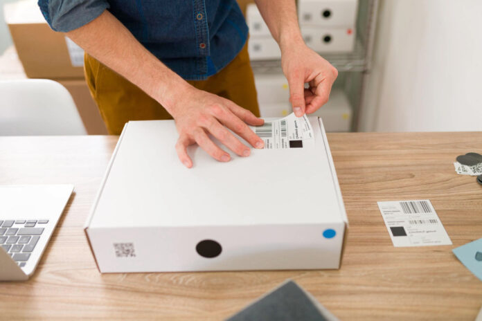 Etykiety samoprzylepne najlepsze do potrzeb nowoczesnej firmy